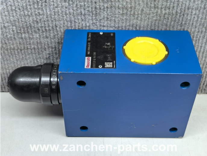 Rexroth R900424172 Pressure Relief Valve DBDS20G1X/200